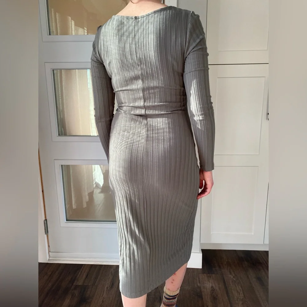 BUNDLE & SAVE! Ribbed sweater dress - Dynamite size medium - Picture 5 of 8